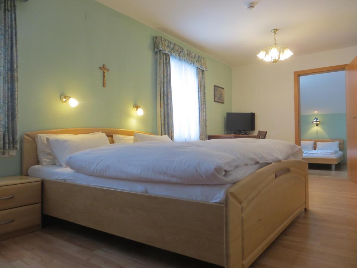Garni Haus Jagerwirt Hotel Фушл ам Зее Екстериор снимка